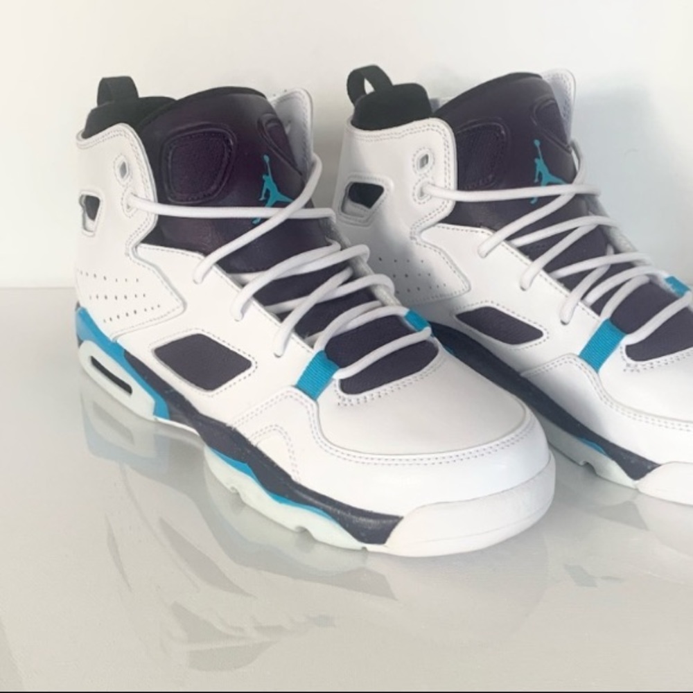 Jordan Sneakers